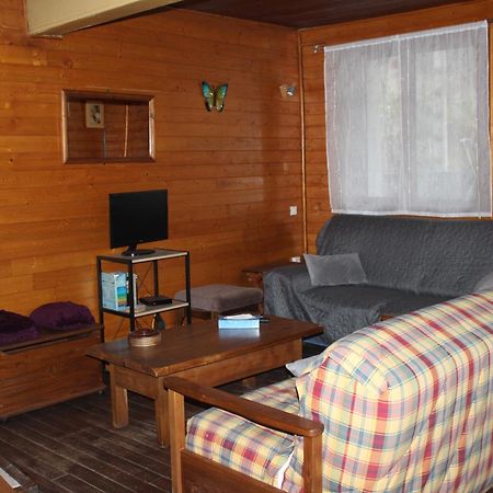 Maison De Charme Calme Entouree De Montagne Ussat Luaran gambar