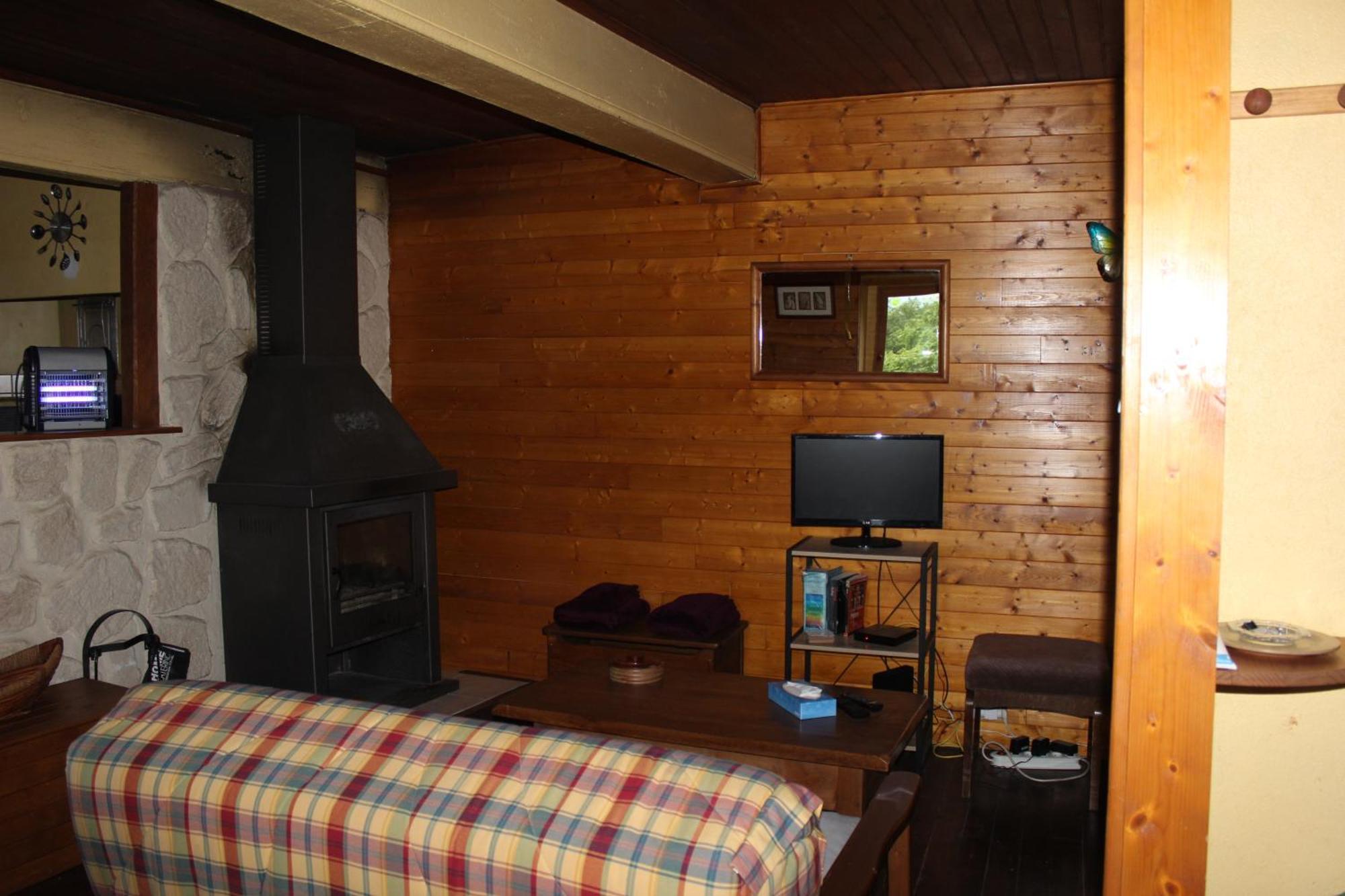 Maison De Charme Calme Entouree De Montagne Ussat Luaran gambar